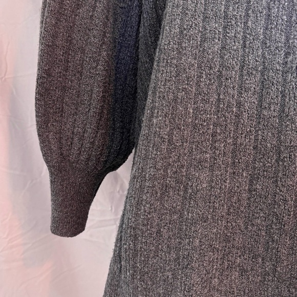 Lane Bryant plus size Open Front Cardigan Sweater. Charcoal Gray. Size 26/28. - Picture 6 of 8